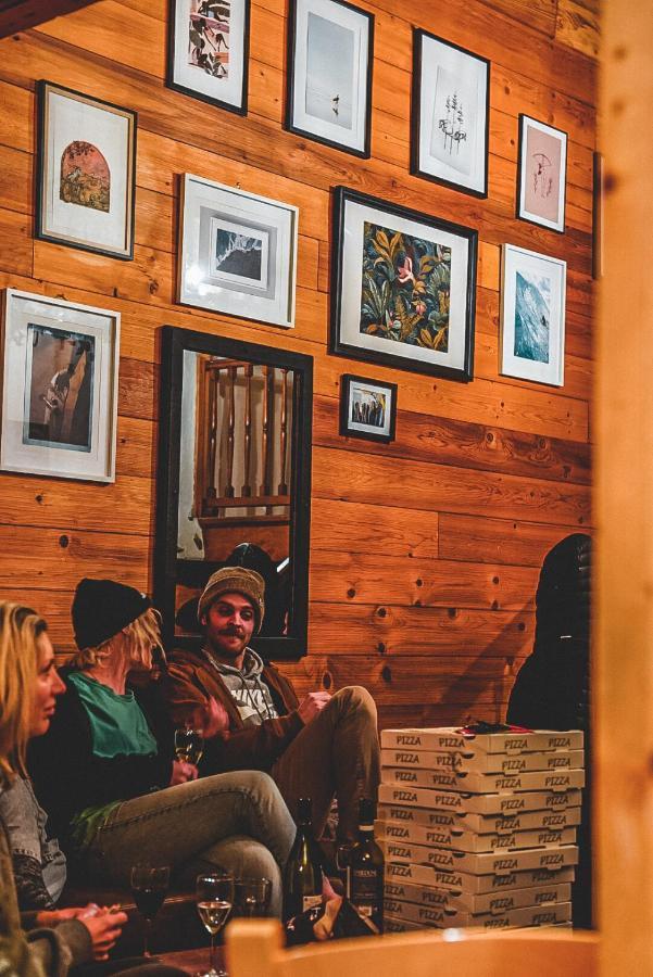 Hideout Tignes Hostel Exterior photo